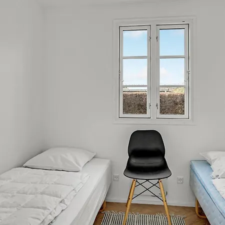 Skønt Hus Med 2 Soveværelser I Hejls Feriehus